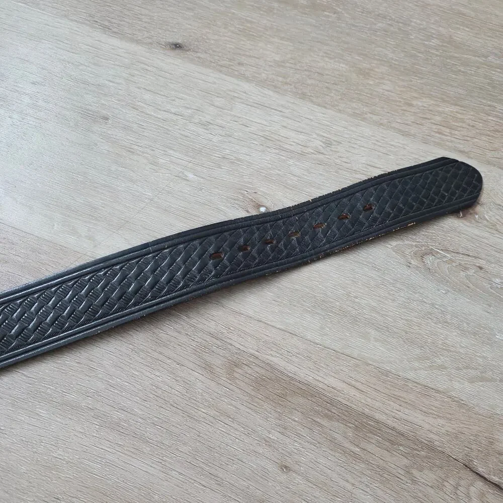 Vintage Chambers Phoenix Black Embossed Leather Belt Faux Woven sz 30 Retro